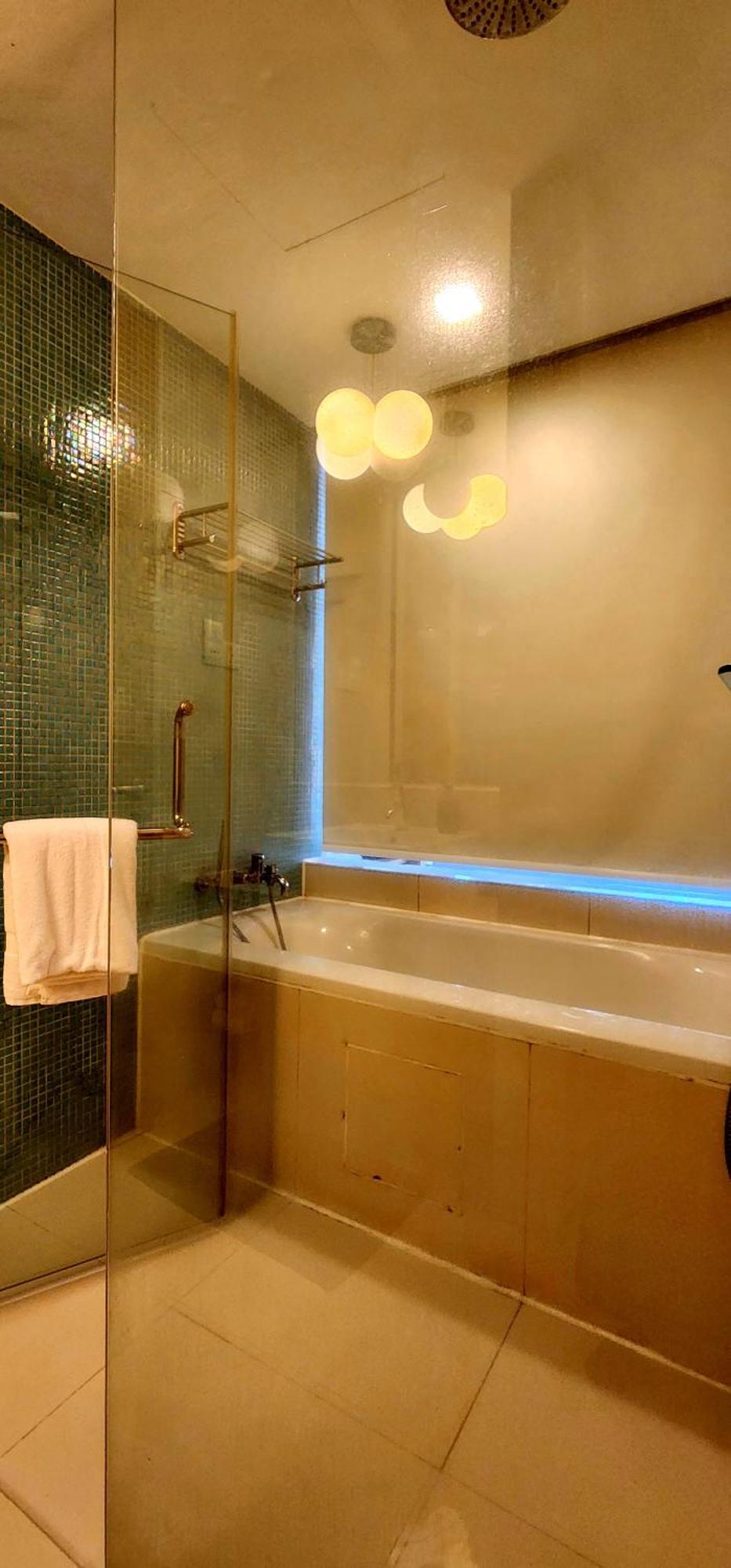 Cozy Super King Bed Studio Walking To Petronas Klcc Куала Лумпур Екстериор снимка